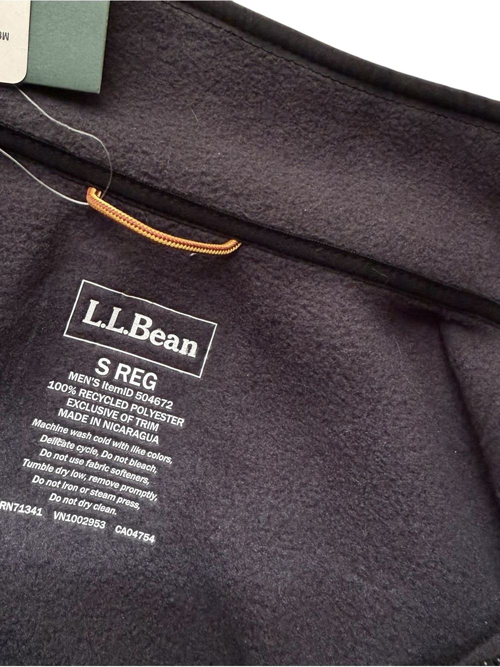 L.L. Bean Men’s Mountain Classic Black Fleece Zip Vest Sz Small Reg Item 504672 - Picture 9 of 12